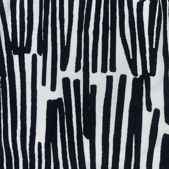 NY&Co. Stretch Ruched Wrap Midi Lined Sleeveless V-Neck Plunge Dress Cinched XS - Picture 3 of 9